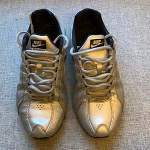 Nike Shox junior Silver. women’s size 7